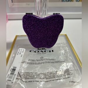 COACH 🦋 Compact Smooth Glitter Mirror